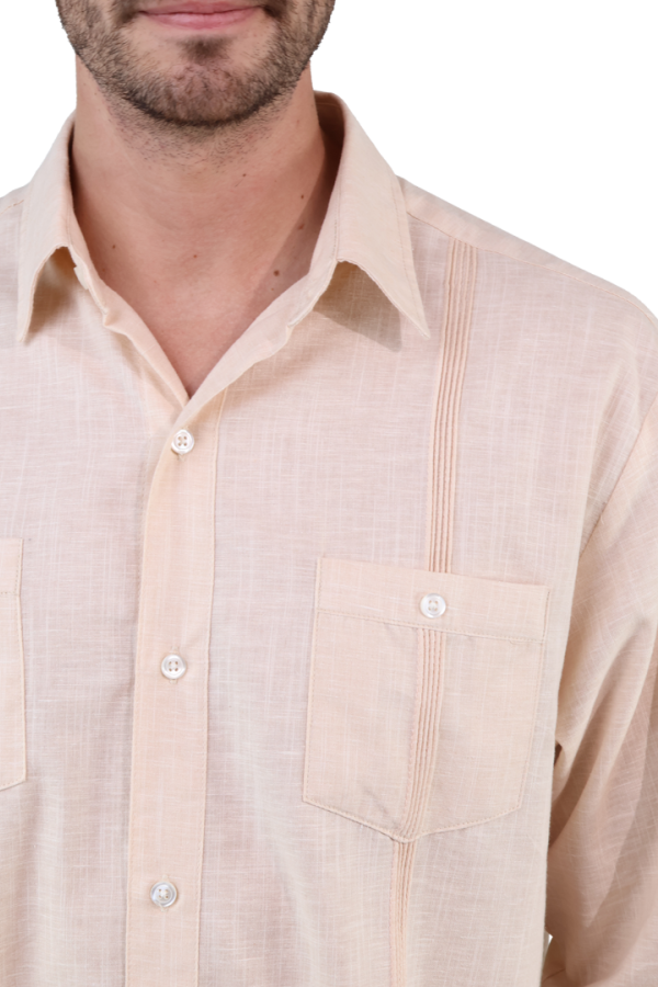 Guayabera Caqui Manga Larga Alforzada Textura Lino Corte Clasico Para Hombre